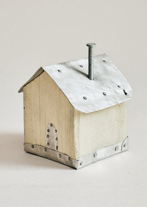Joelle Yu, Aluminum House #4
