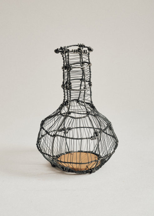 Joelle Yu, Steel Wire Vase #1