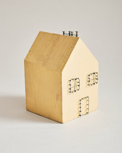 Joelle Yu, Yellow House, Square Windows