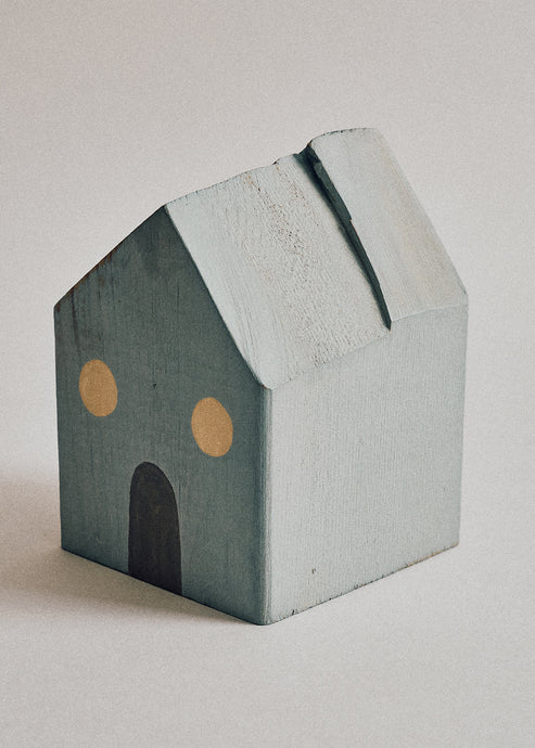 Joelle Yu, Blue House