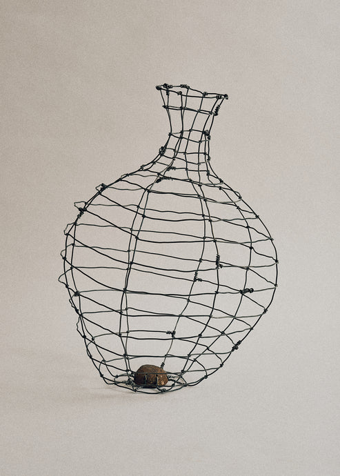 Joelle Yu, Walnut Vase