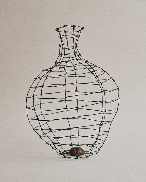 Joelle Yu, Walnut Vase