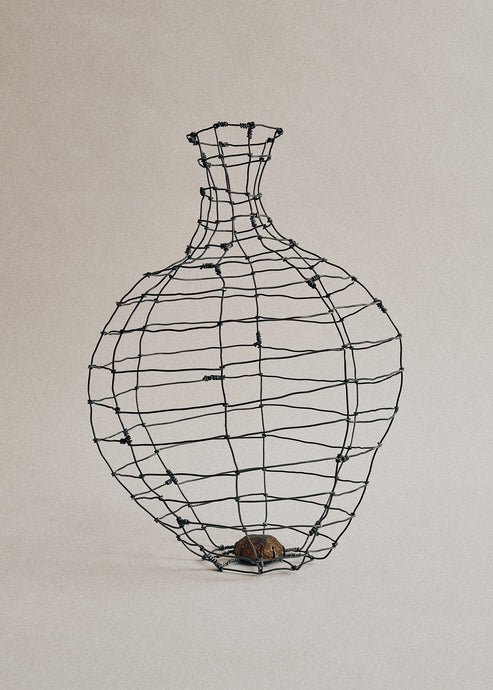 Joelle Yu, Walnut Vase