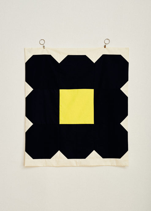 Rose Wong, Black Flower