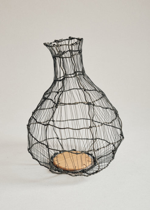 Joelle Yu, Steel Wire Vase #2