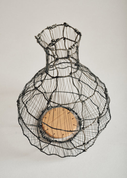 Joelle Yu, Steel Wire Vase #2