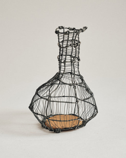 Joelle Yu, Steel Wire Vase #1