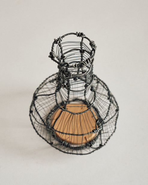 Joelle Yu, Steel Wire Vase #1