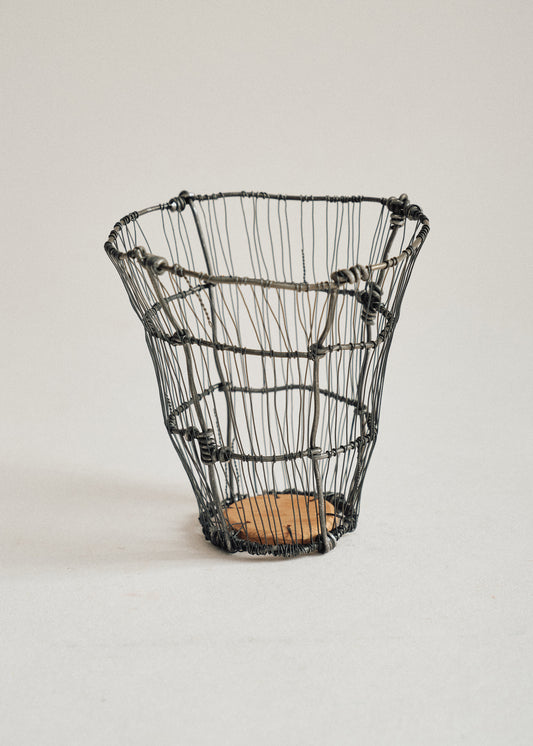 Joelle Yu, Steel Wire Cup (Short)