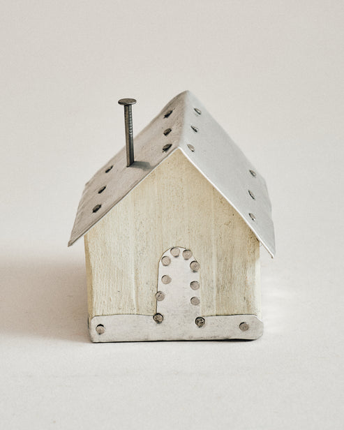Joelle Yu, Aluminum House #1