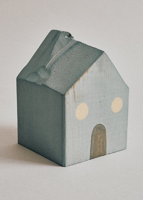 Joelle Yu, Blue House