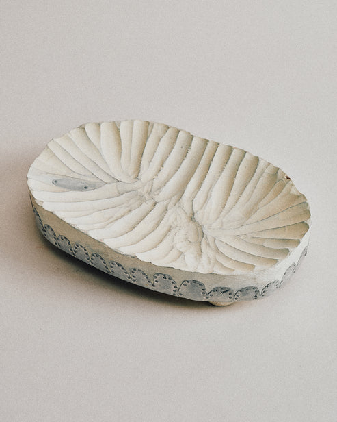 Joelle Yu, White Scallop Dish w/ aluminum